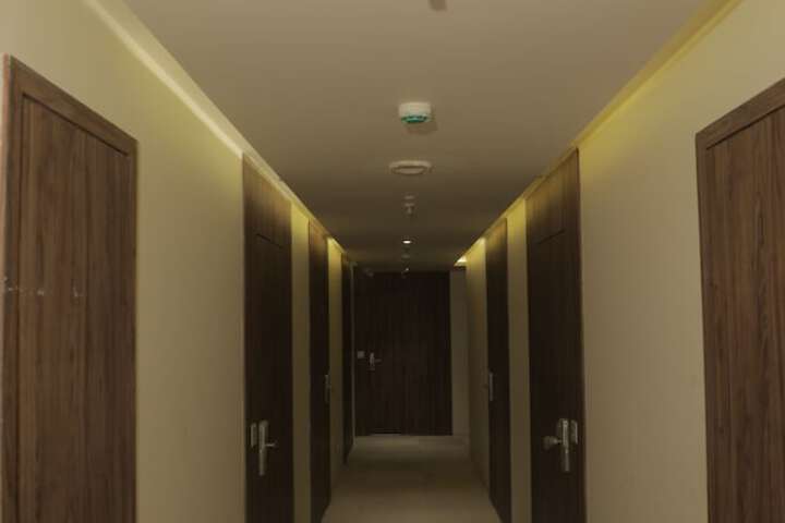 Ballroom/Hall 121 of 133
