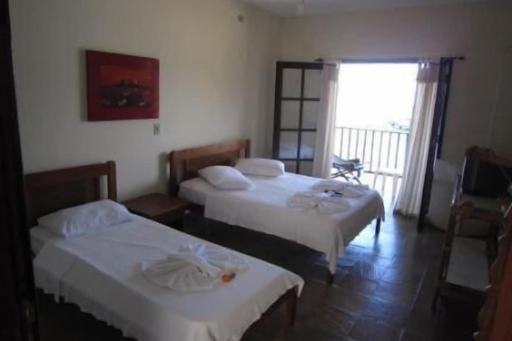 Room 8 of 32