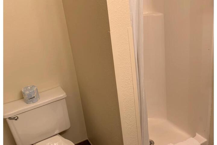 Room 31 of 38