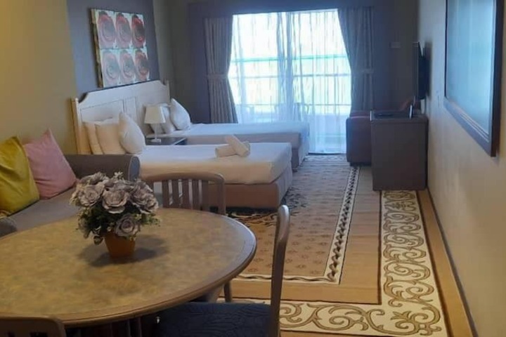 Room 331 of 650