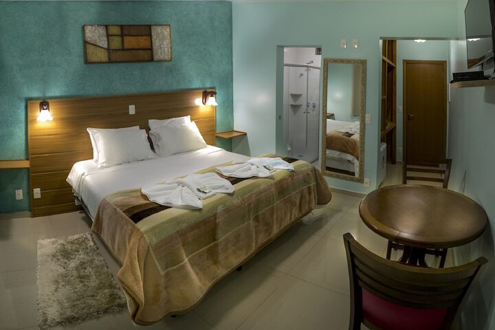 Room 5 of 31