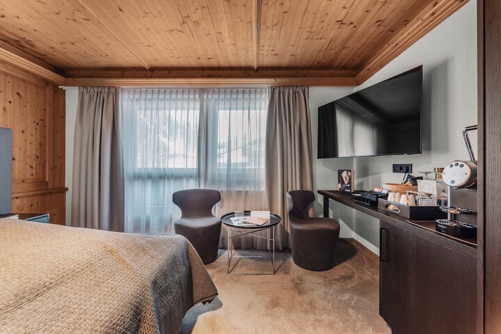 Room 45 of 137