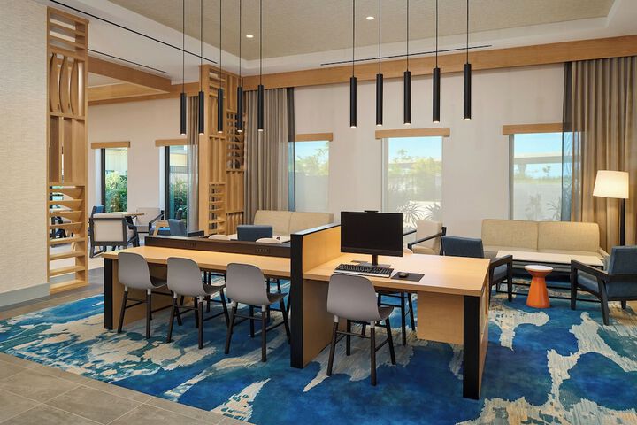 Business Center 36 of 50