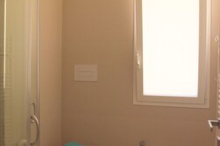 Room 5 of 21