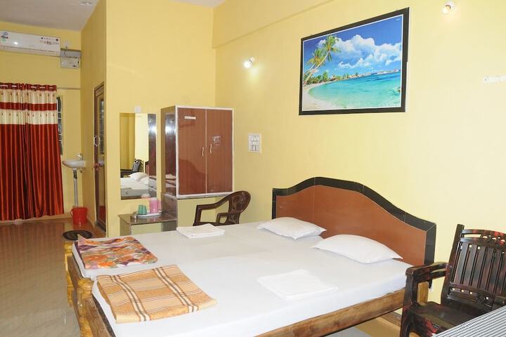 Room 15 of 24