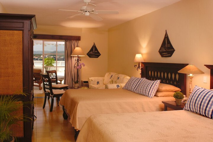 Room 6 of 60