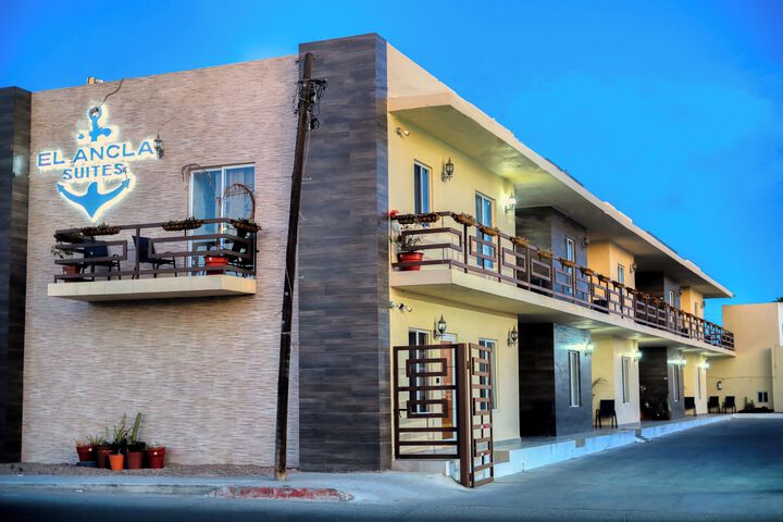 El Ancla Suites