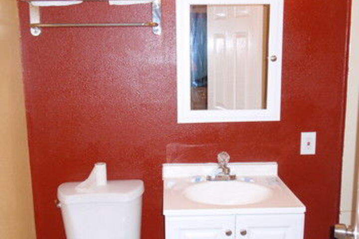 Room 2 of 20