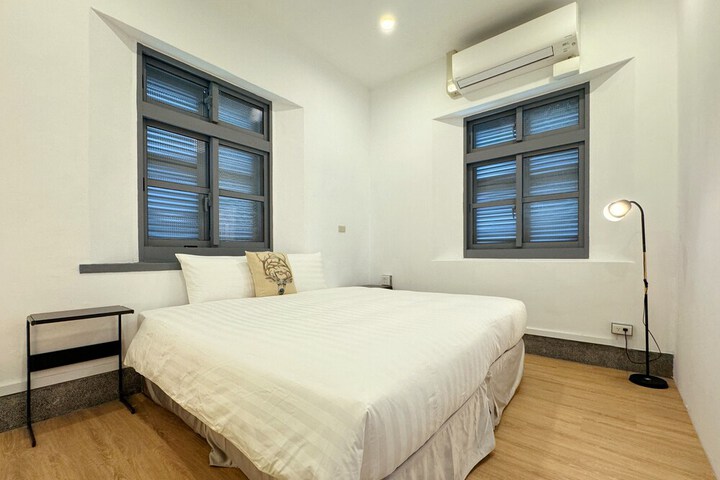 Room 6 of 41