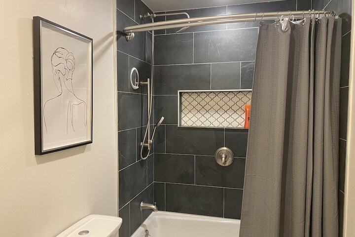 Room 135 of 426