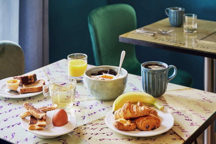 Breakfast/Coffee Service 60 of 67