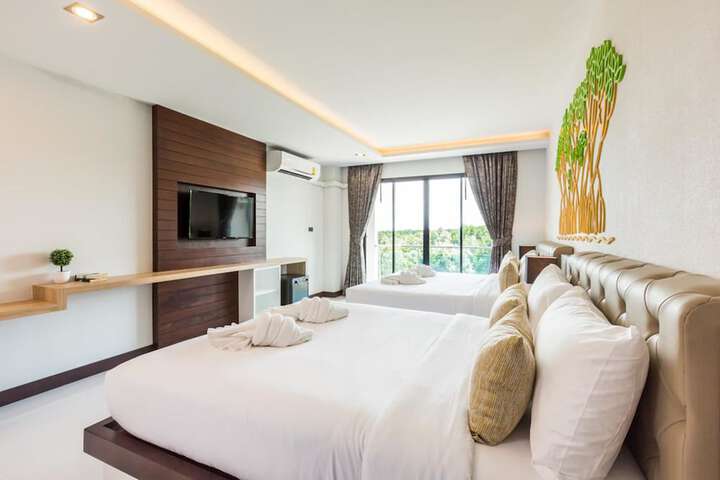 Room 14 of 48