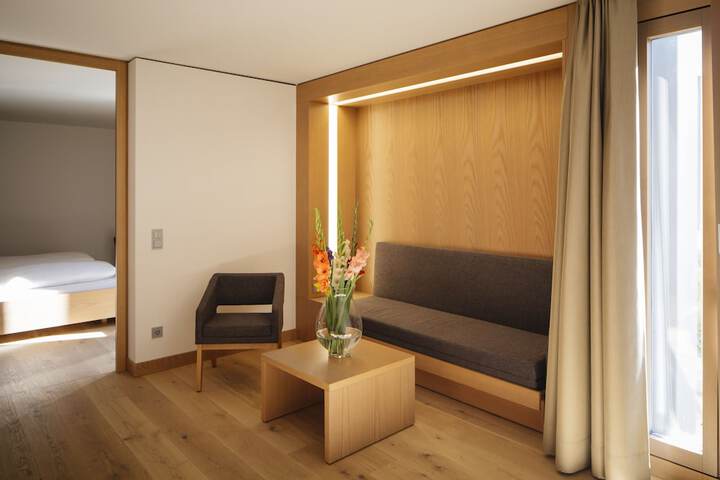 Room 26 of 68