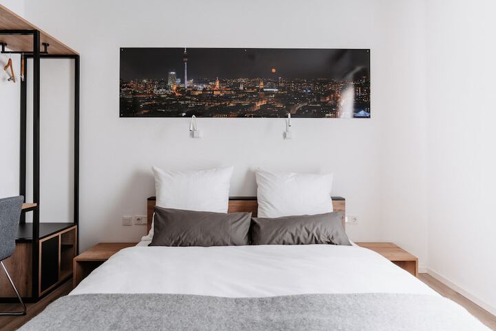 Room 15 of 86