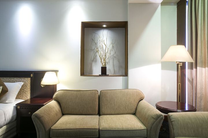 Room 44 of 258