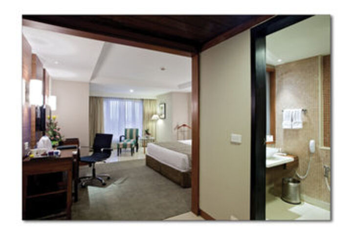 Room 17 of 45