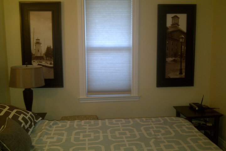 Room 2 of 100