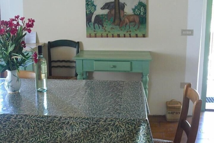 Room 20 of 93
