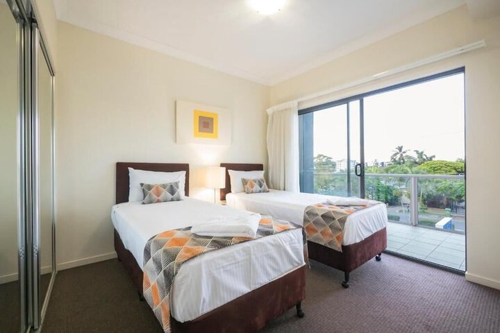 Room 20 of 115
