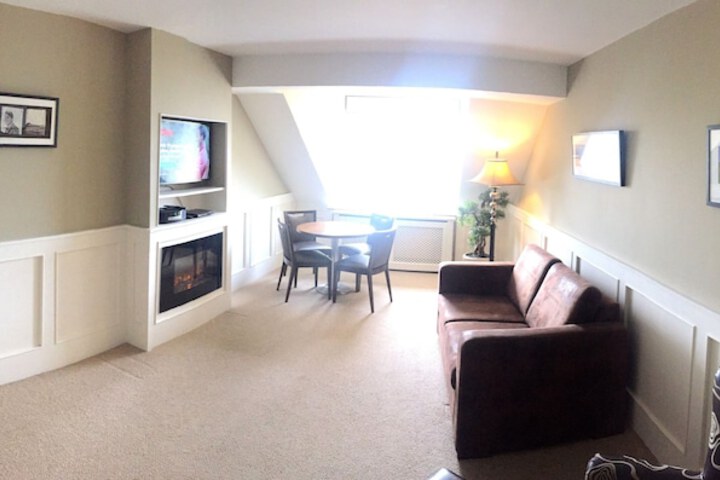 Room 13 of 49