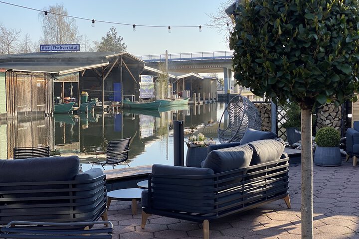 Sundeck 40 of 41