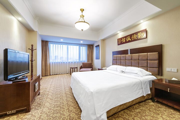 Room 13 of 57
