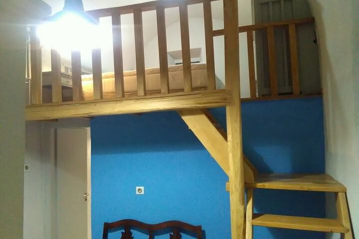 Room 48 of 124