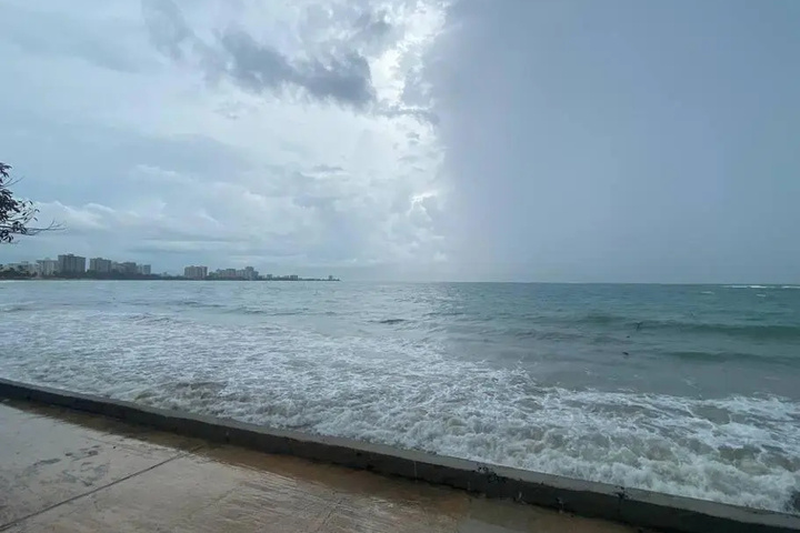 Exterior of Sea Rentals at Cocomar