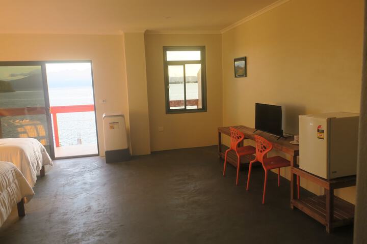 Room 14 of 41