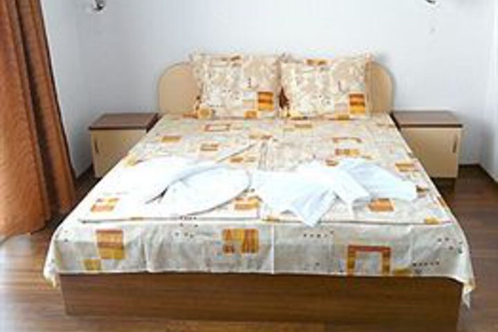 Room 16 of 41