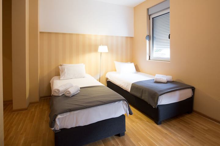 Room 114 of 267