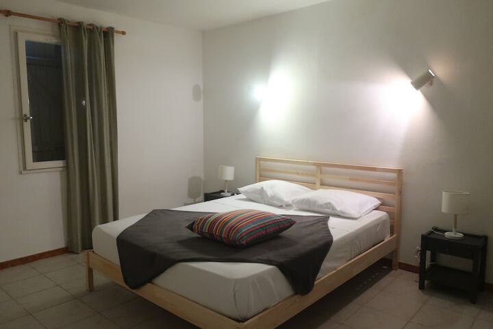 Room 6 of 88