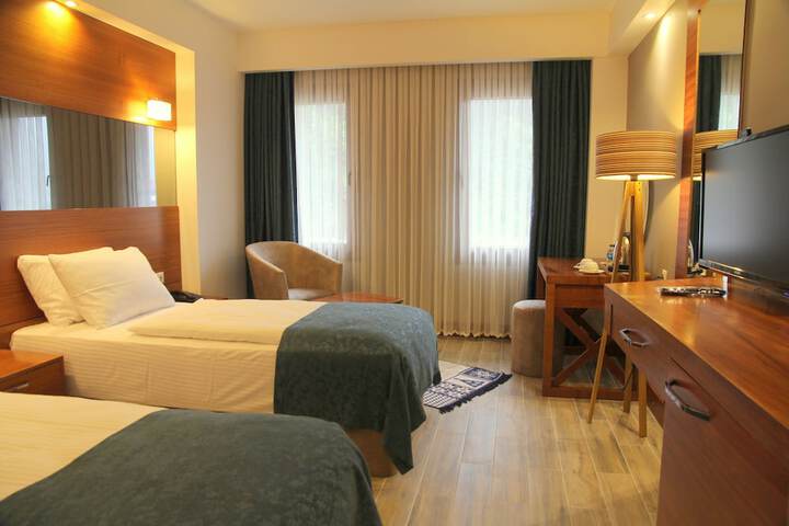 Room 10 of 69