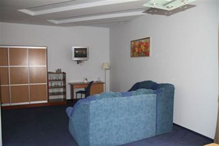 Room 20 of 25