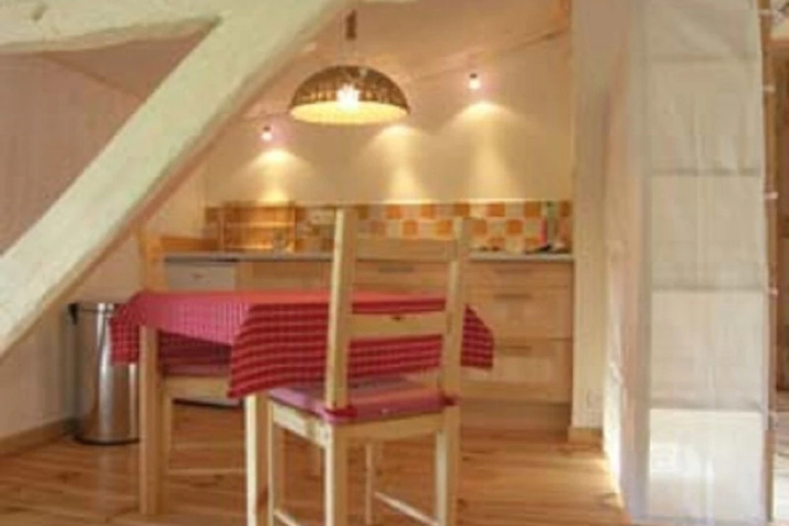 Room 3 of 13