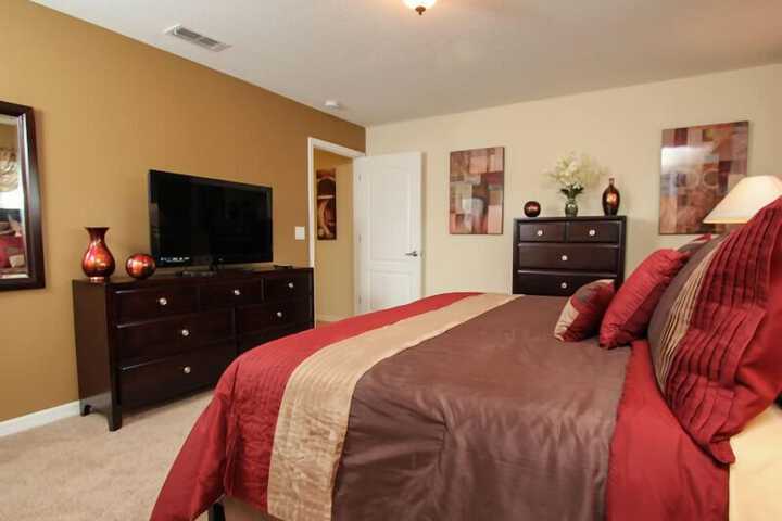 Room 6 of 24