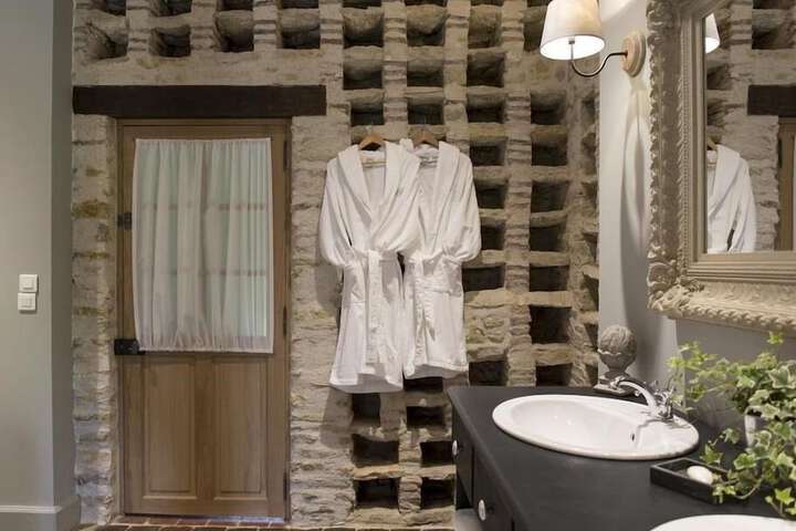Hotel Interior 21 of 28