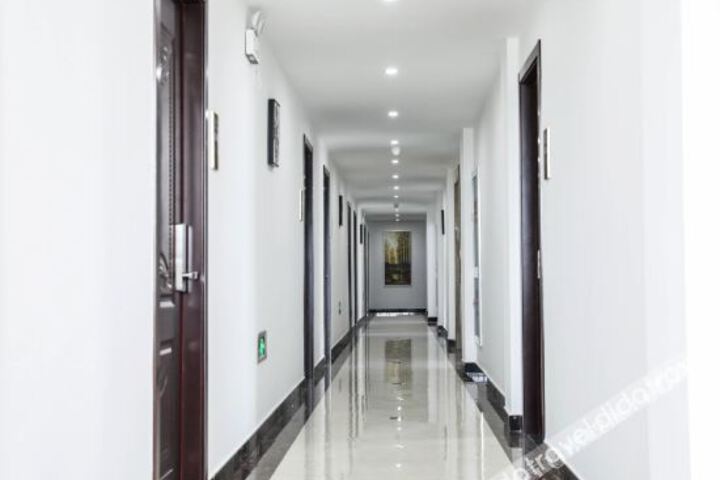 Hotel Interior 16 of 37