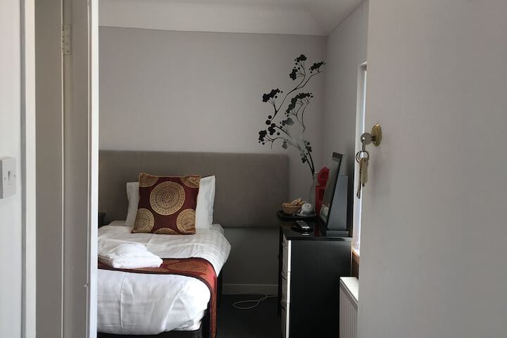 Room 11 of 67