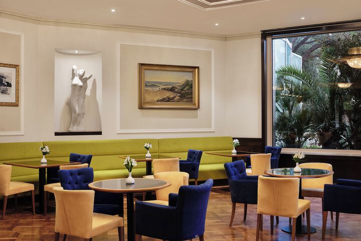 Hotel Lobby