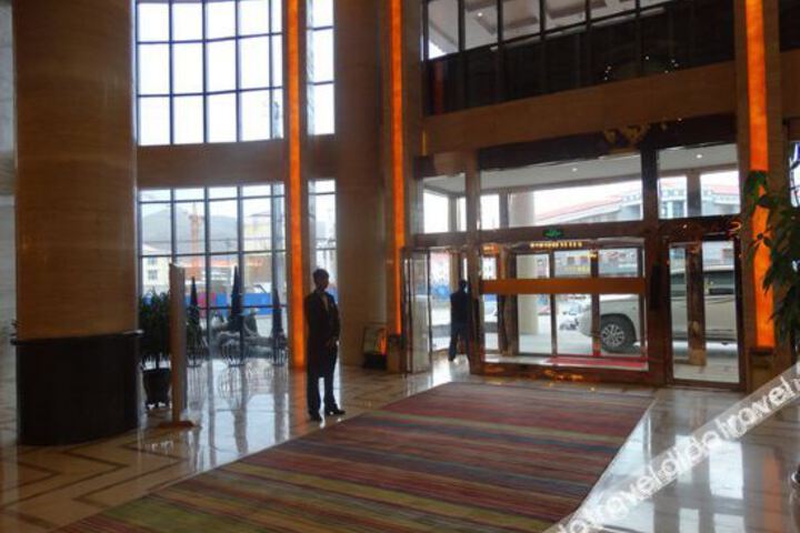 Hotel Interior 24 of 33