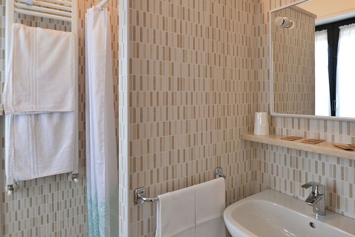 Clean Restrooms