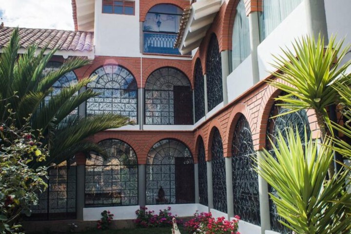 Hotel 53 of 54