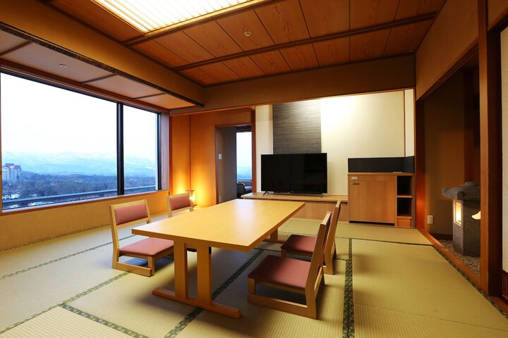 Room 15 of 133