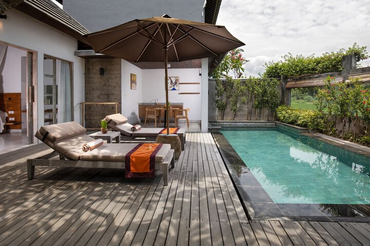 Terrace/Patio 23 of 55