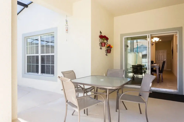 Terrace/Patio 7 of 23
