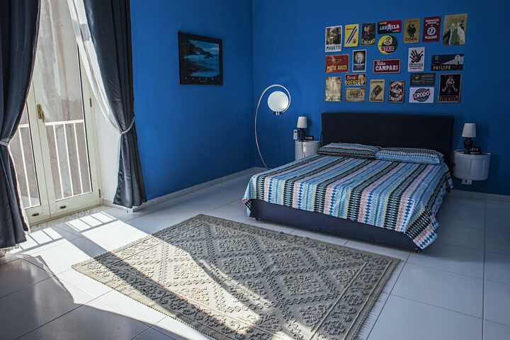 Room 3 of 24