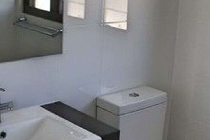 Room 3 of 46