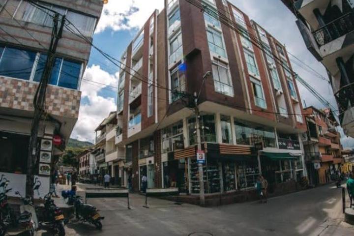The Best Corner
