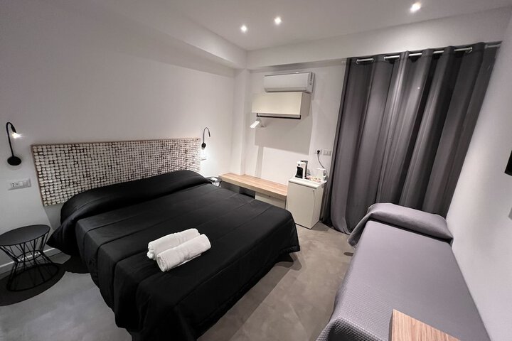 Room 43 of 78